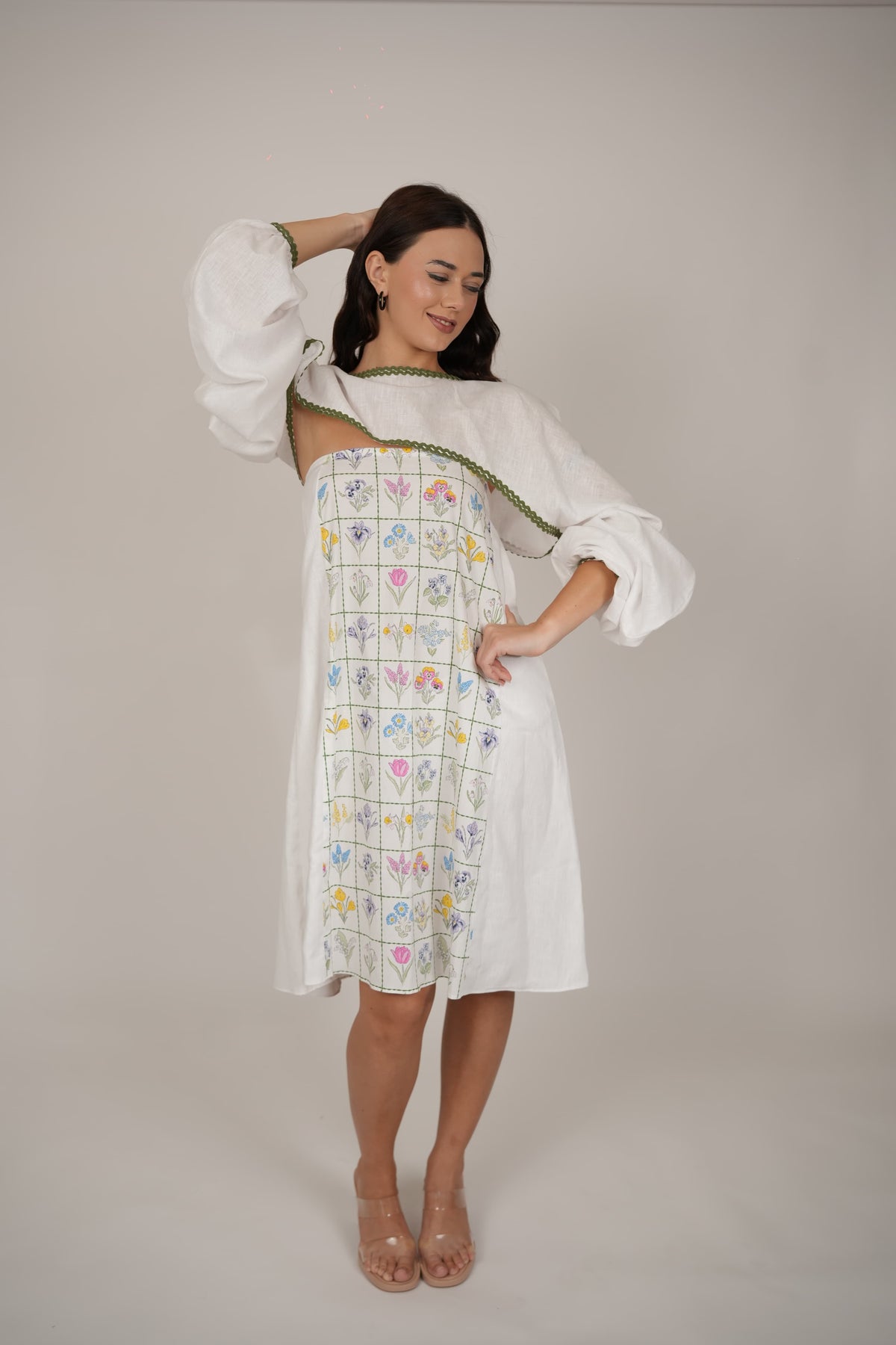 Poppy White Floral Short Dress