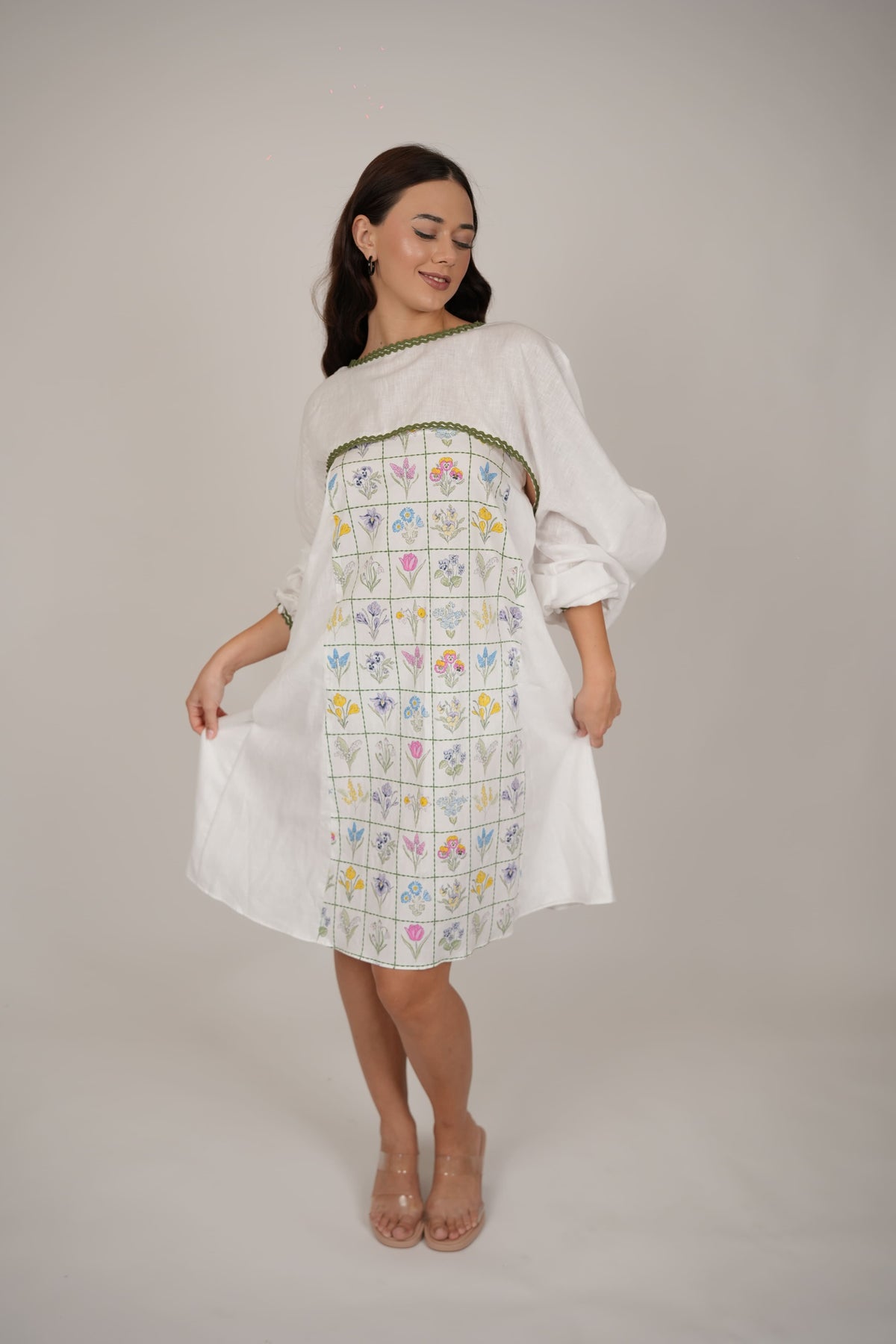 Poppy White Floral Short Dress