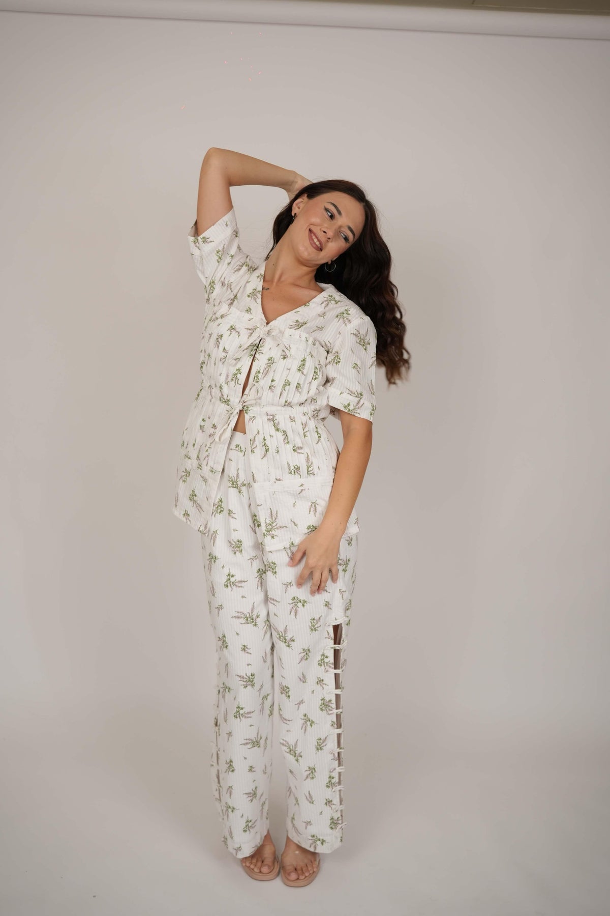 Aster Floral White Top/Shirt