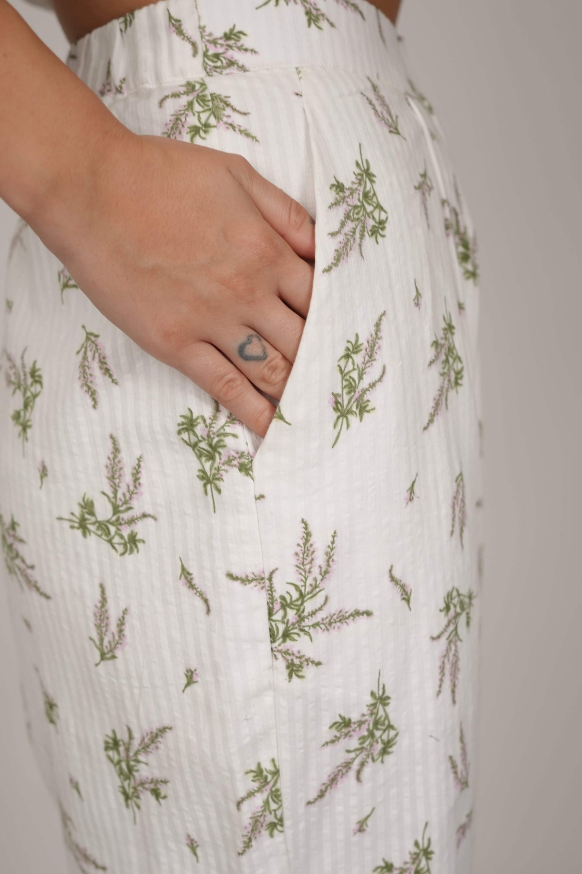 Aster Floral white Trouser/Pant