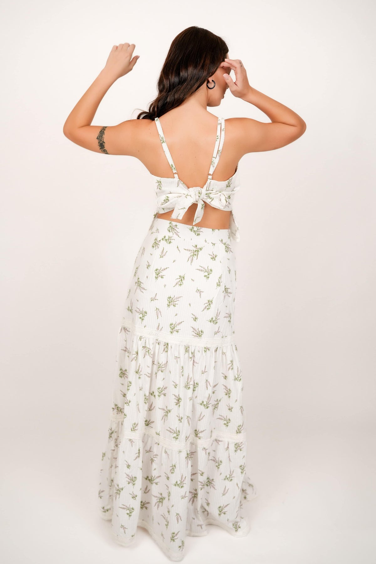 Flora White Floral Set