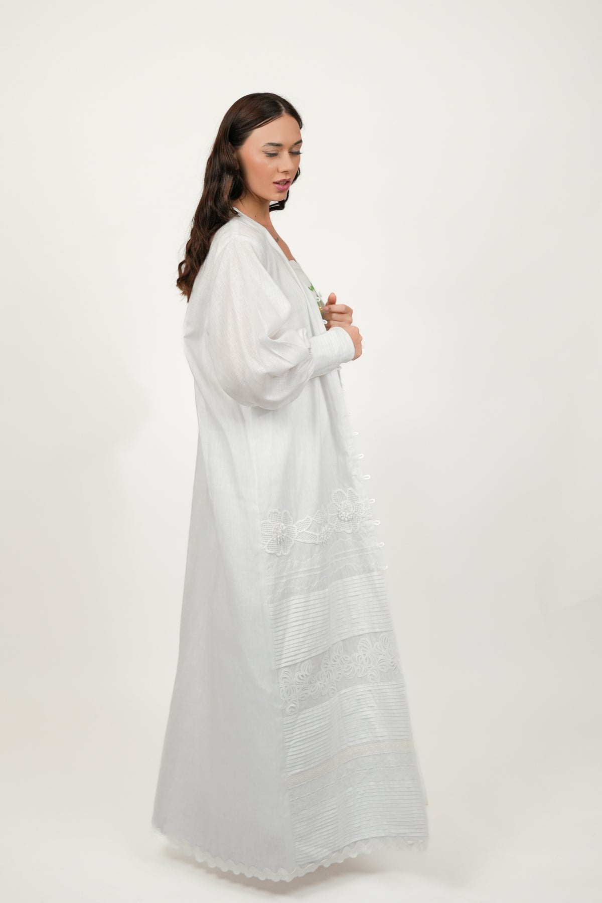 Safaa White Kimono