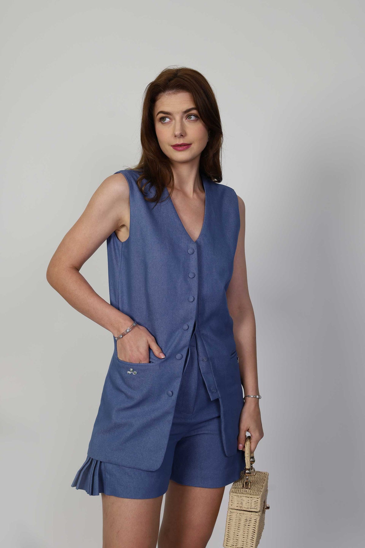 REGINA  BLUE TOP