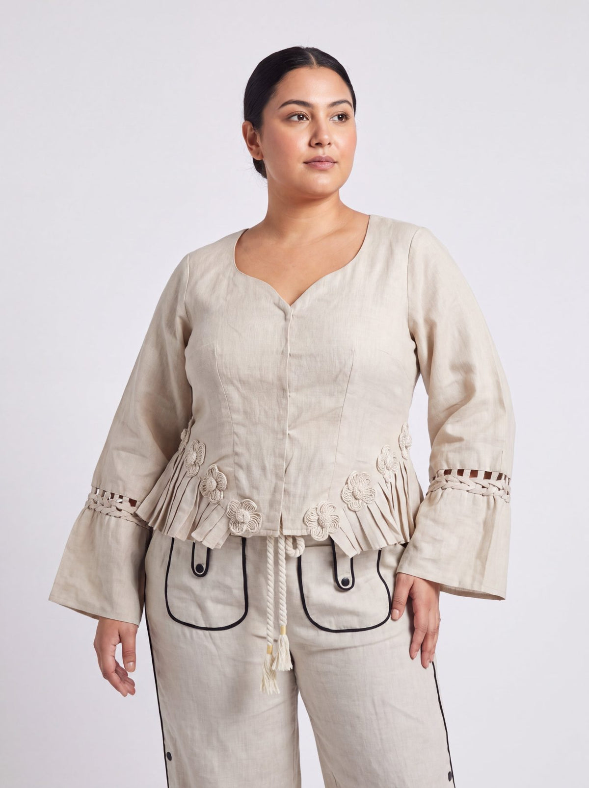 Aether Linen Trouser, beige and black wide-leg pure linen trouser with hand-braided cotton rope belt and contrast piping – flat lay detail